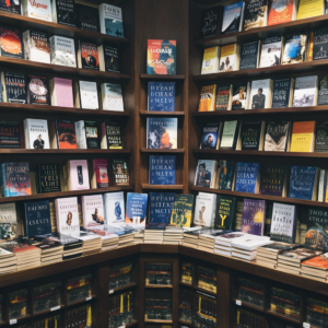 Books-in-corner-of-bookstore