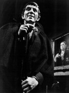 jonathan-frid-as-barnabus